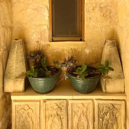 Molendini * Gharb (Gozo)