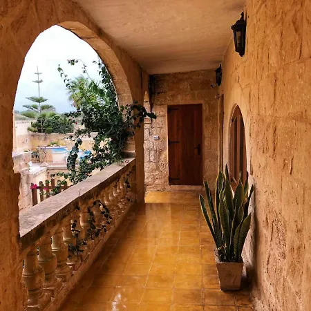 فيلة Molendini Għarb